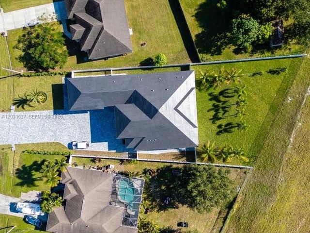 337 SW Kestor Dr, Port St. Lucie, FL 34953