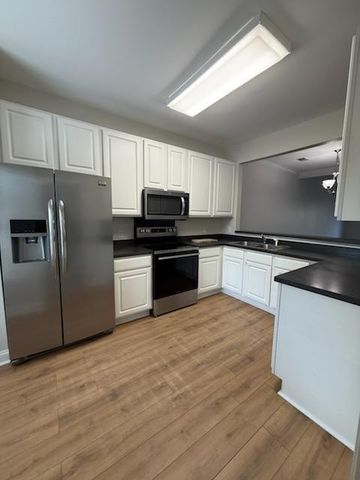 1705 Lauda Drive, Mount Pleasant, SC 29464