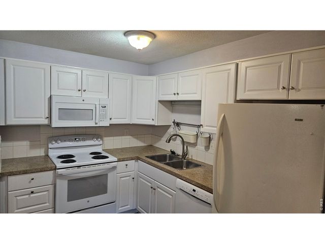 925 Columbia Rd B-212, Fort Collins, CO 80525