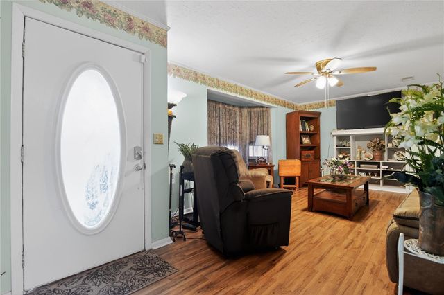 1803 SE 3RD AVENUE, Ocala, FL 34471