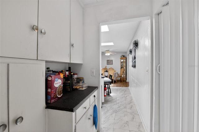 1803 SE 3RD AVENUE, Ocala, FL 34471