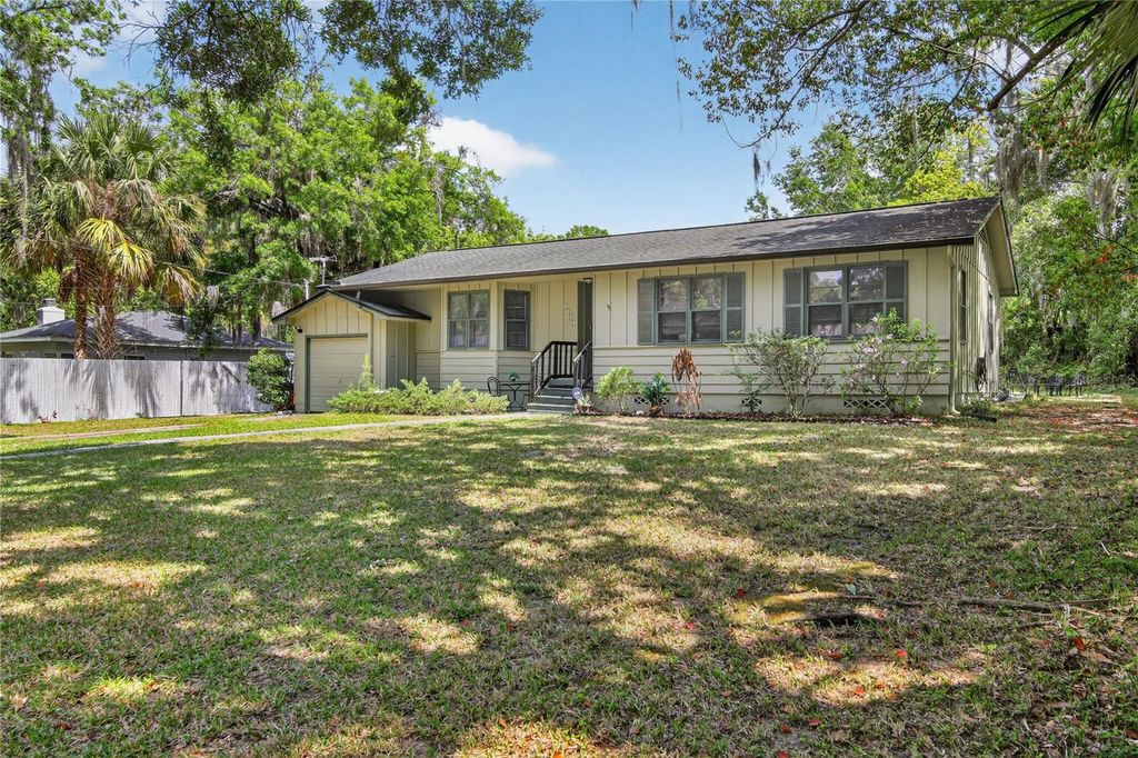 1803 SE 3RD AVENUE, Ocala, FL 34471