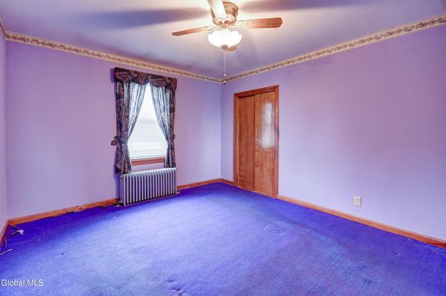 34 Cochrane Avenue, Amsterdam, NY 12010