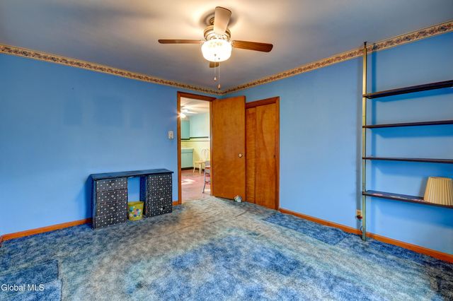 34 Cochrane Avenue, Amsterdam, NY 12010