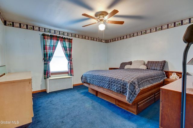 34 Cochrane Avenue, Amsterdam, NY 12010