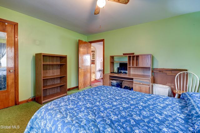 34 Cochrane Avenue, Amsterdam, NY 12010