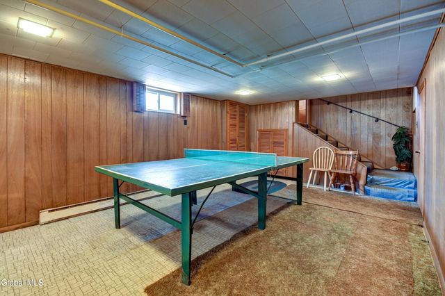 34 Cochrane Avenue, Amsterdam, NY 12010