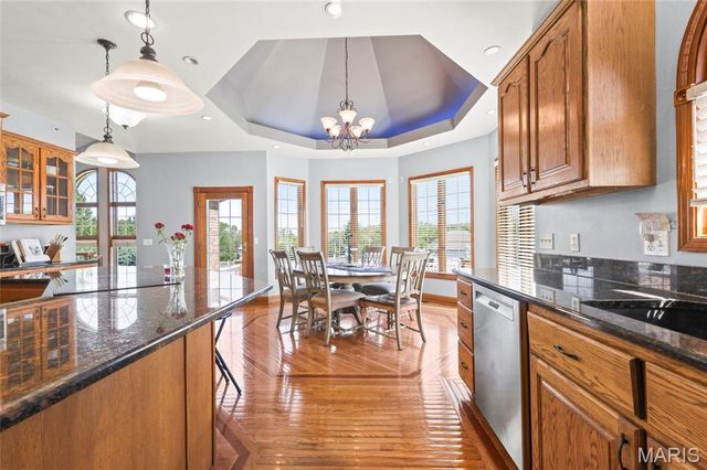 1211 Victoria Crossing, Festus, MO 63028