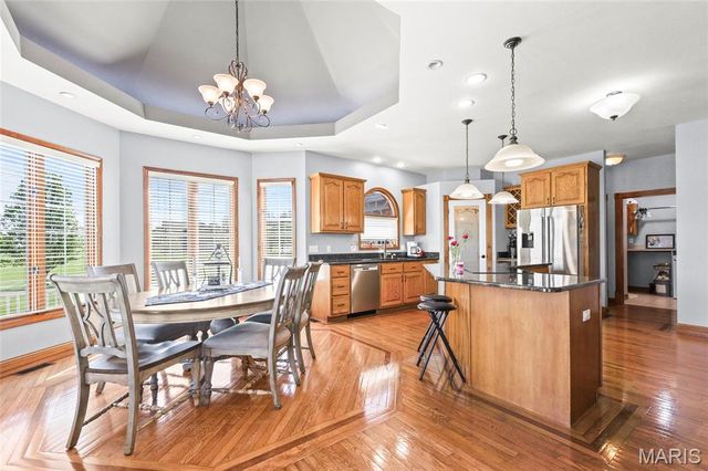 1211 Victoria Crossing, Festus, MO 63028