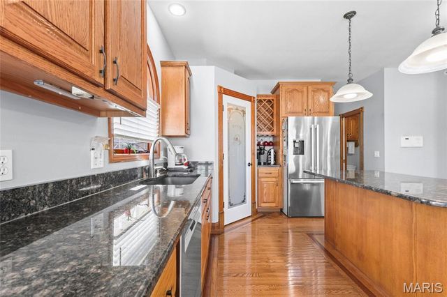 1211 Victoria Crossing, Festus, MO 63028