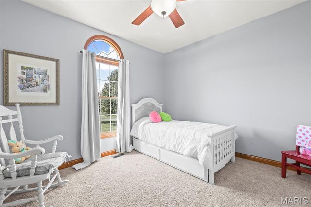 1211 Victoria Crossing, Festus, MO 63028