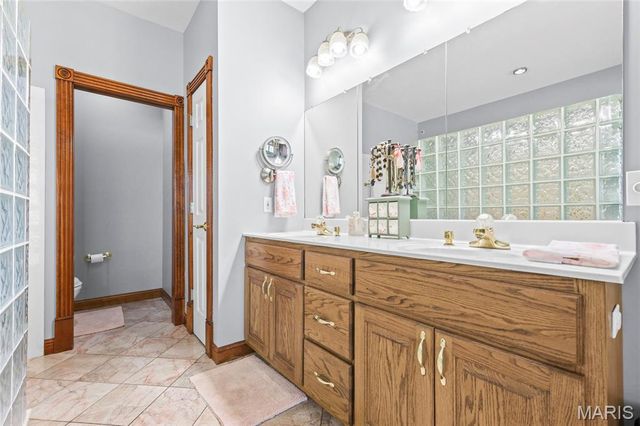 1211 Victoria Crossing, Festus, MO 63028
