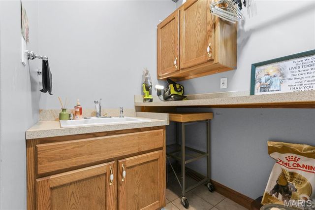 1211 Victoria Crossing, Festus, MO 63028
