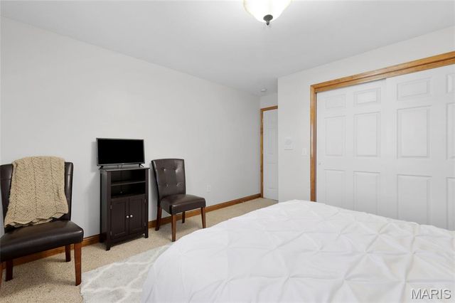 1211 Victoria Crossing, Festus, MO 63028