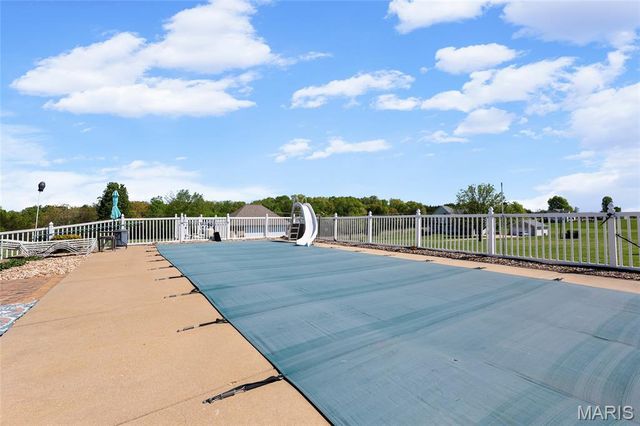 1211 Victoria Crossing, Festus, MO 63028