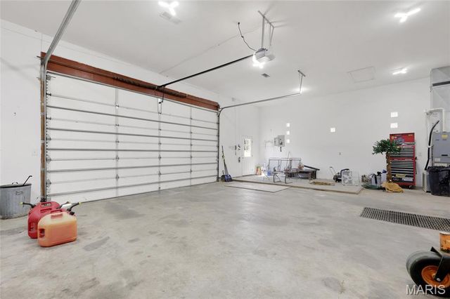 1211 Victoria Crossing, Festus, MO 63028