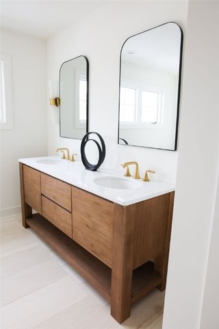 9767 Greiner Road, Clarence, NY 14031