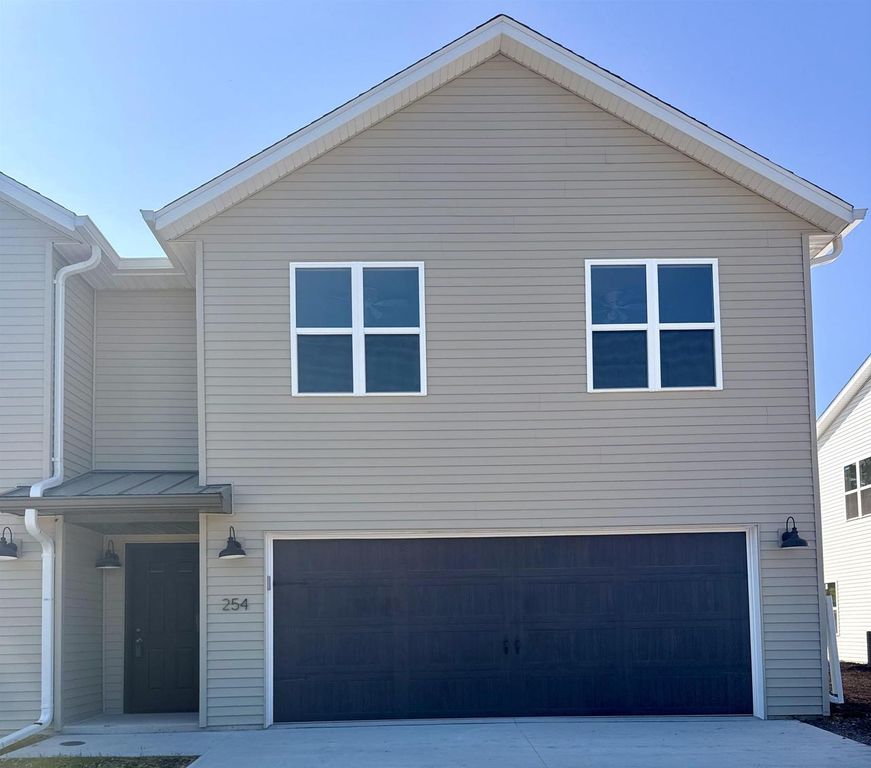 254 N BELL STREET, Fond Du Lac, WI 54935
