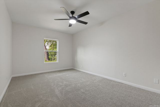 611 BASSWOOD DR, San Antonio, TX 78213