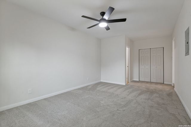 611 BASSWOOD DR, San Antonio, TX 78213