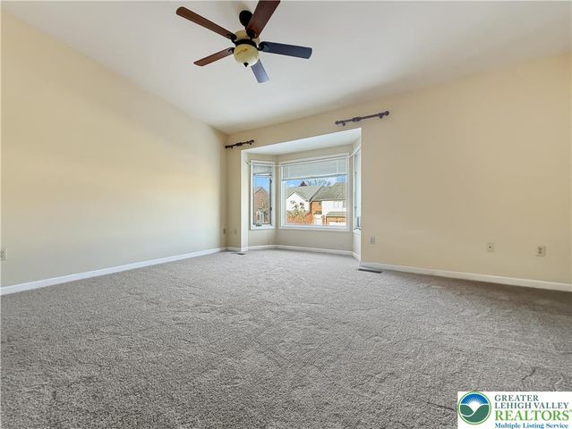 1652 Harding Circle, Whitehall Twp, PA 18052