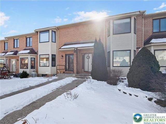 1652 Harding Circle, Whitehall Twp, PA 18052