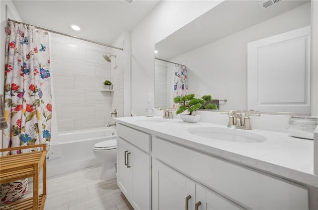 192 Royal Blackheath CV, Smithfield, VA 23430