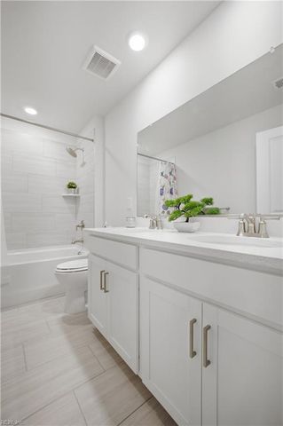 192 Royal Blackheath CV, Smithfield, VA 23430