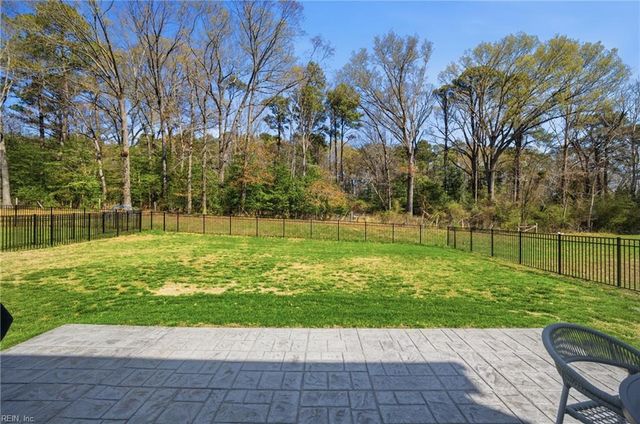 192 Royal Blackheath CV, Smithfield, VA 23430