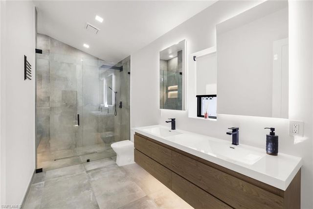 10771 6th ST, Naples, FL 34108