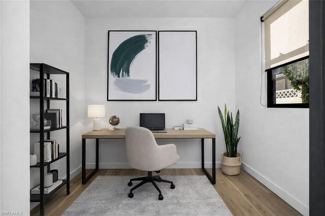 10771 6th ST, Naples, FL 34108