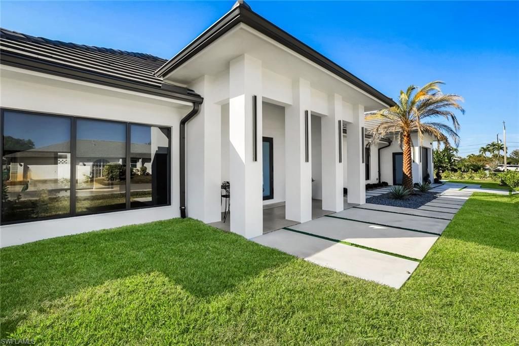 10771 6th ST, NAPLES, FL 34108 — photo 4