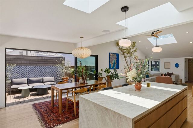 3536 Federal Avenue, Los Angeles, CA 90066