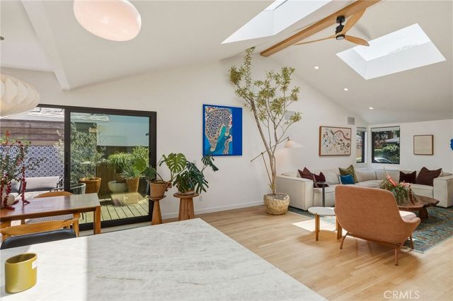 3536 Federal Avenue, Los Angeles, CA 90066