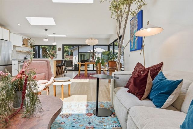 3536 Federal Avenue, Los Angeles, CA 90066