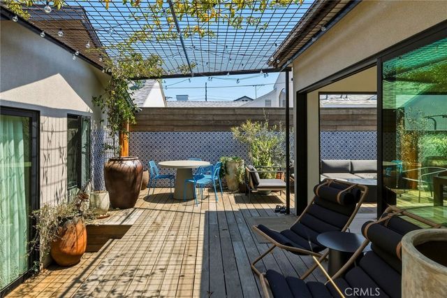 3536 Federal Avenue, Los Angeles, CA 90066