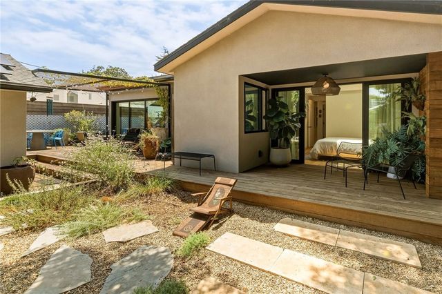 3536 Federal Avenue, Los Angeles, CA 90066