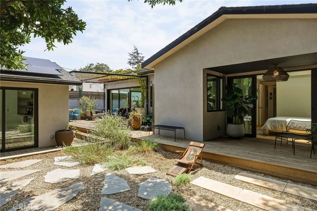 3536 Federal Avenue, Los Angeles, CA 90066