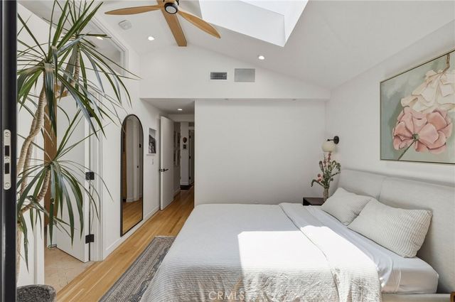 3536 Federal Avenue, Los Angeles, CA 90066
