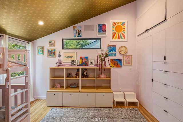 3536 Federal Avenue, Los Angeles, CA 90066