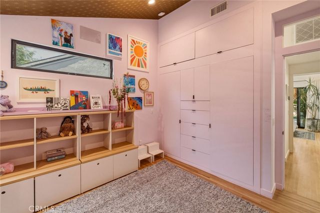 3536 Federal Avenue, Los Angeles, CA 90066