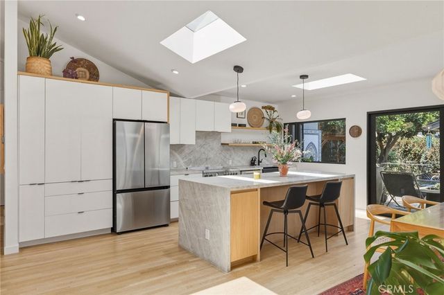 3536 Federal Avenue, Los Angeles, CA 90066
