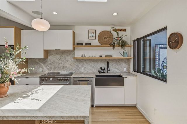 3536 Federal Avenue, Los Angeles, CA 90066