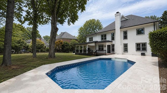 5138 Rotherfield Court, Charlotte, NC 28277
