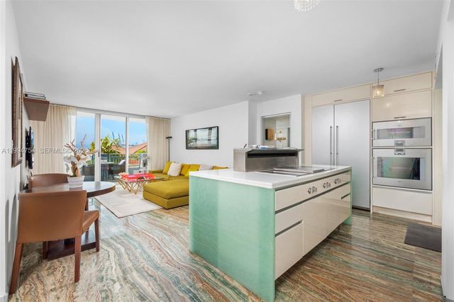 90 Alton Rd 704, Miami Beach, FL 33139