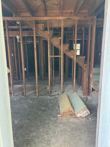 1004 Jeff Davis, Jacksonville, AR 72076