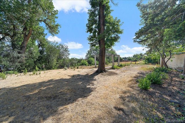 1010 S Eaton Street, Lakewood, CO 80226