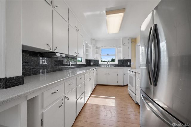 1010 S Eaton Street, Lakewood, CO 80226