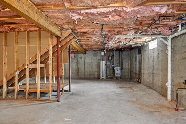 48 Greenleaf Street, Manchester, NH 03103