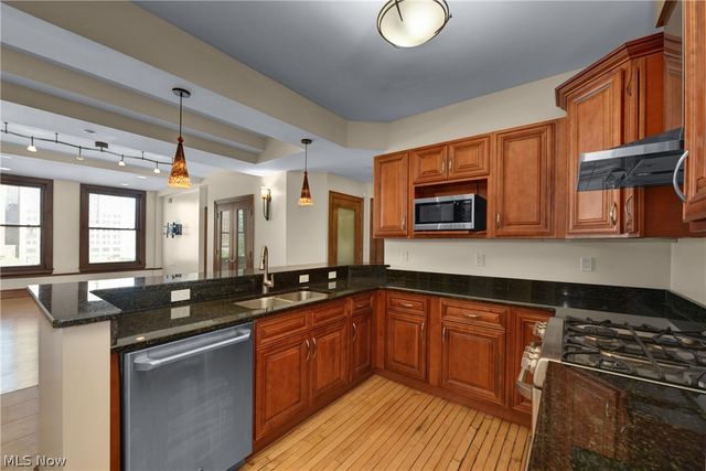140 Public Square 403, Cleveland, OH 44114